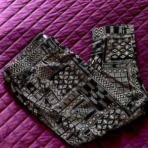 Jessica Simpson pants, women’s XXL, washed never worn.